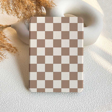Checkerboard Art | Kindle Case - Brown