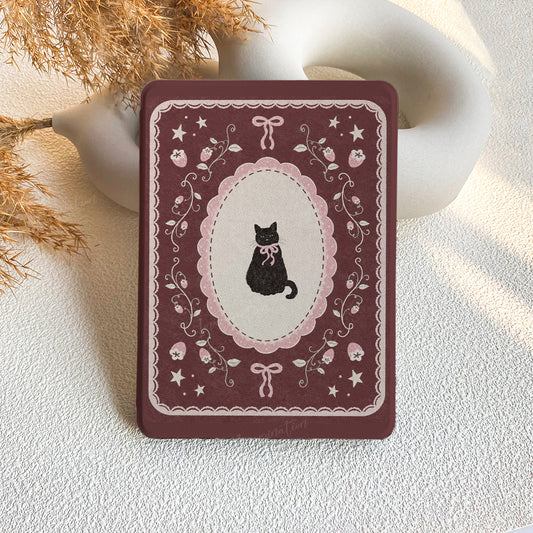 Strawberry Noir Kitty | Kindle Case